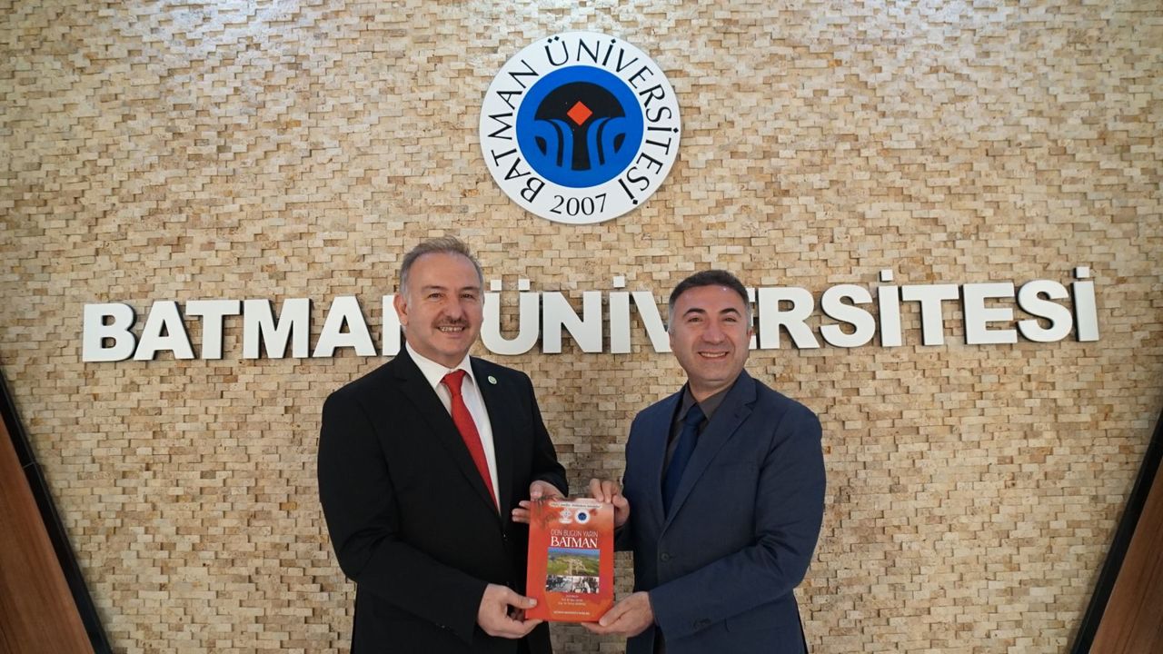 Harran Üniversitesi Rektörü, Prof. Dr. Demir’i Ziyaret etti