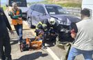 Batman–Diyarbakır Yolunda Korku Dolu Anlar: Bariyerlere Sıkışan Araç Trafiği Kilitledi