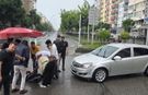 Bisikletli Çocuk Otomobilin Ön Camına Savruldu