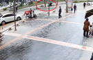 Kadına Çarpan Motosiklet Sürücüsüyle Birlikte Yaralandı
