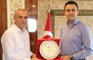 Kaymakam İmrak'tan Başarılı İsimlere Plaket