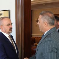 SİYASET