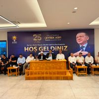 SİYASET