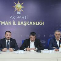 SİYASET