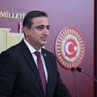 SİYASET