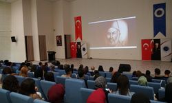 Üniversitede Mehmet Akif Ersoy’u Anma Programı düzenlendi