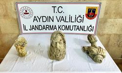 Tanrı ve tanrıça büstlerini satmaya çalıştılar