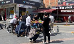 Batman'da Gönüller Birleşti: Devrilen Tezgahın Meyveleri Vatandaşın Yardımıyla Toplandı!