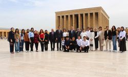 Gercüş’ten Anıtkabir’e Saygı Duruşu