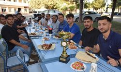 Bölge İkincisi Futbol Takımına Mangal Morali