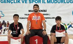 Fatih Ortaokulu Öğrencilerinden Türkiye Üçüncülüğü Başarısı