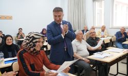 60 YAŞ ÜSTÜ ÜNİVERSİTE ÖĞRENCİLERİNE İNGİLİZCE DERSİ