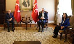 DEM Parti heyeti Bahçeli'yi ziyaret etti