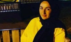 Devrilen traktörün sürücüsü öldü