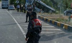 Tur otobüsü şarampole düştü: 16 yaralı