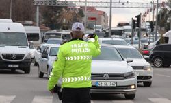 Sürüş Eğitmenleri, Trafik kurallarına uymayan sürücüler hayatını riske atıyor