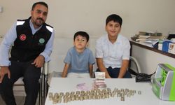Minik yürekler, biriktirdikleri harçlıklarını Gazze'ye bağışladılar