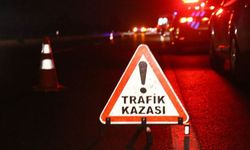 Minibüs ile otomobil çarpıştı: 2 ölü, 1 yaralı