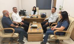 Ak Parti Sağlık çalışanlarını ziyaret etti