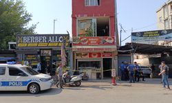 Annesini çalıştığı iş yerinde bıçaklayarak öldürdü