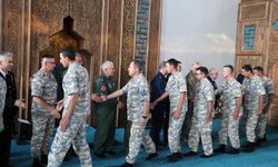 Bakan Güler, Kütahya'da Mehmetçikle bayramlaştı