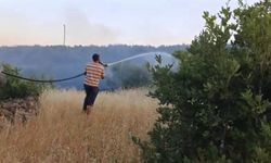 Örtü yangını, 2 saatte kontrol altına alındı