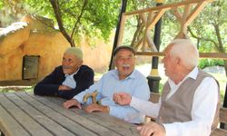 Büyüklerden “Nerede O Eski Bayramlar” özlemi