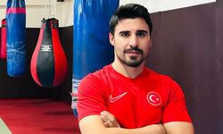 İlk Kez Bir Boks Antrenörü Milli Görevde