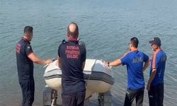 Malabadi Baraj gölünde insan bedenine benzetilen cisim duba çıktı