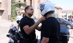 Polis ekipleri, motosikletle öğrencileri sınava yetiştirdi