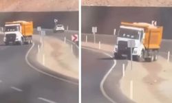 Hafriyat kamyonunun tehlikeli manevrası kameralara yansıdı