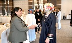 Dr.Ayten Canalp “Koruyucu Aile Günü” Programına Katıldı