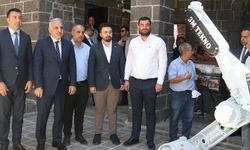 Diyarbakırlı mühendisler yerli ve milli robot kol üretti