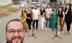 Öğretmenler söyledikleri şarkıyla ilçeyi tanıttı