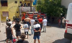 Klimadan çıkan yangında 1'i çocuk 3 kişi dumandan etkilendi