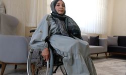 Tekerlekli sandalyeyle hayata tutundu
