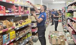 Batman'da Market ve Bakkallara Sıkı Denetim: Tarihi geçmiş ürün bulundu