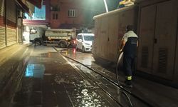 ALO TEVŞO PAZARI YIKANIP DEZENFEKTE EDİLDİ