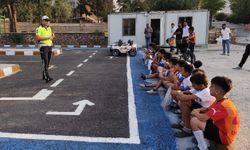 Yaz Okulu Öğrencilerine Uygulamalı Trafik Eğitimi