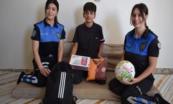 Çöpün yanında bulduğu 1,6 milyon liralık altını polise teslim etti