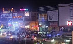 Düğün Salonunda Halayla Başlayan Kavga Sokağa Taştı