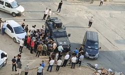 Durakta beklerken uğradığı silahlı saldırıda öldü
