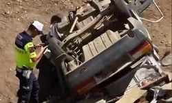 Kız istemeye gidenlerin otomobili devrildi: 3’ü çocuk, 8 yaralı