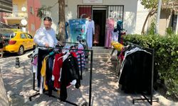 Muhtarlık binasının önünü ihtiyaç sahipleri için butiğe çevirdi