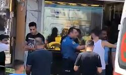Tabancayla kuyumcuyu vurup, 1 kilo altın çaldılar