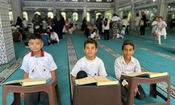 Batman’da 1.500 Öğrenciden Anlamlı Cami Buluşması
