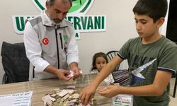Küçük yüreklerden Gazze’ye anlamlı bağış