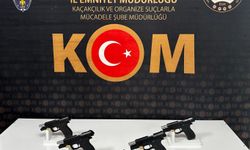 Mardin’de bir araçta 5 ruhsatsız tabanca ele geçirildi