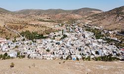 Belde adeta şantiye alanına döndü
