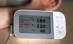 Hipertansiyon, kalp krizi ve felç riskini artırıyor